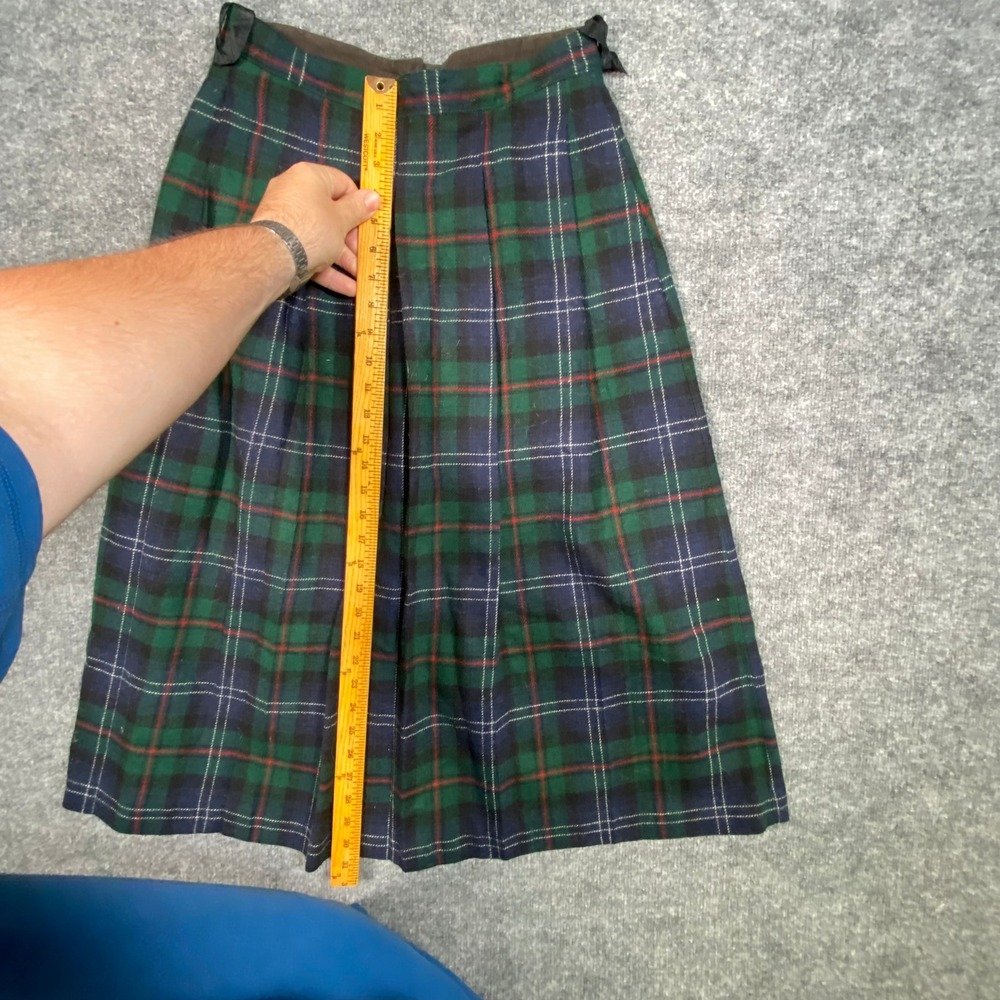 The Woolrich Woman Vintage Plaid Wool Midi Skirt Green Blue Tartan USA Made 27W‎ - Picture 4 of 8